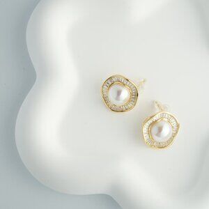 Radiant Irregular Studs